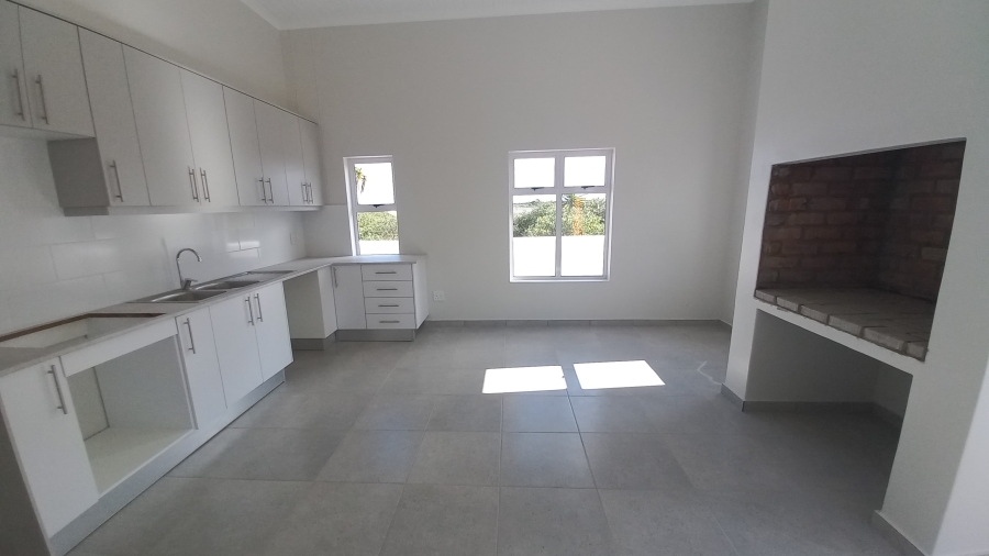 2 Bedroom Property for Sale in Lampiesbaai Western Cape